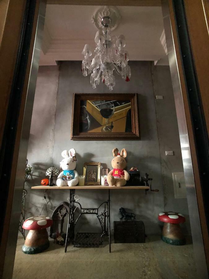 Angel Wings Inn Хуалянь Экстерьер фото